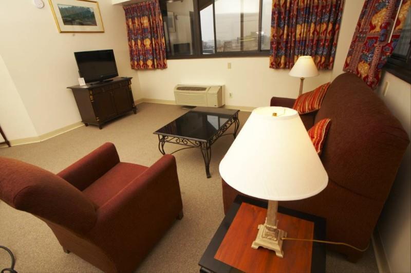 Stamford Suites (Adults Only) Room photo