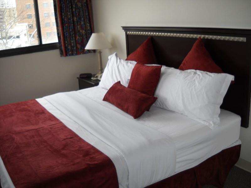 Stamford Suites (Adults Only) Room photo