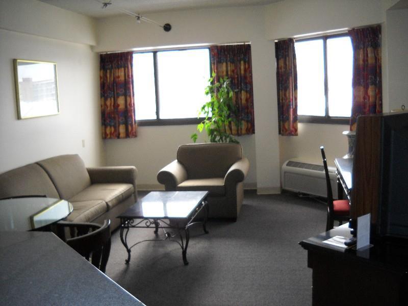 Stamford Suites (Adults Only) Room photo