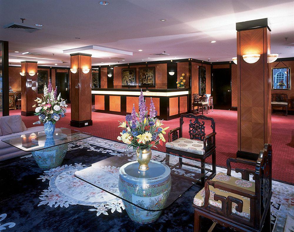 Stamford Suites (Adults Only) Interior photo
